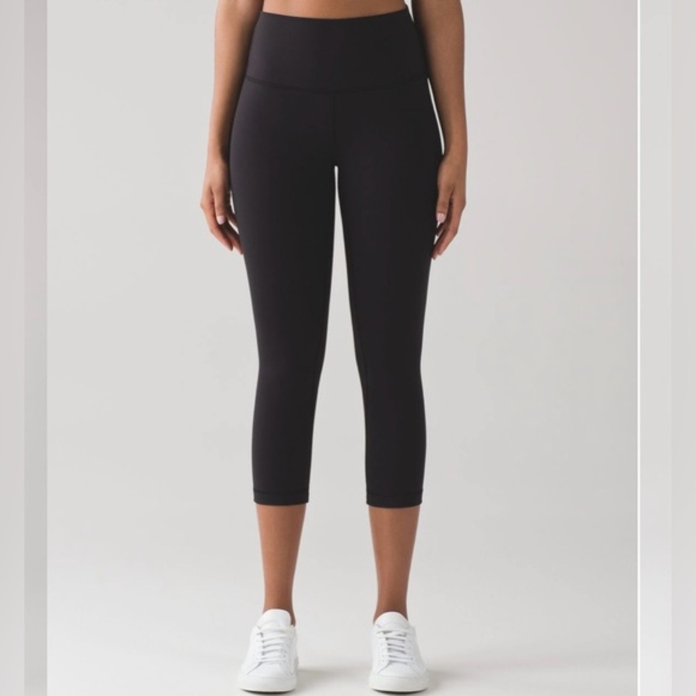 Lululemon Wunder Under Crop Hi-Rise 21” *Full-On Luon